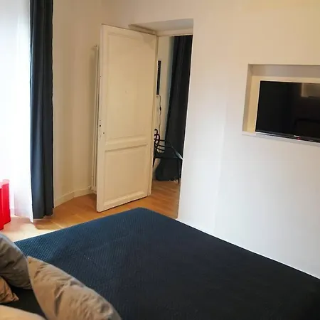 Trasteverina Chic House アパート *